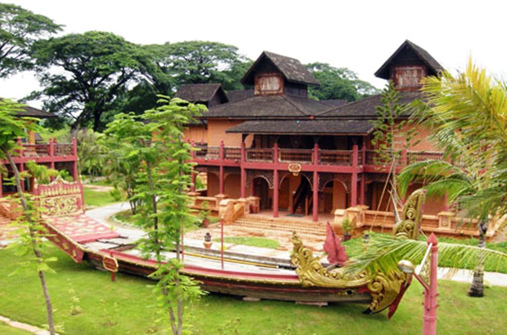 Kma Kaytumadi Hotel Taungoo Exteriör bild