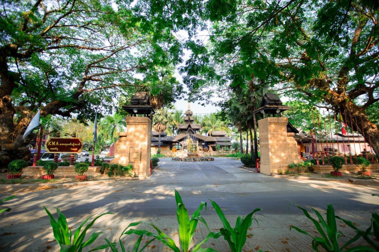 Kma Kaytumadi Hotel Taungoo Exteriör bild