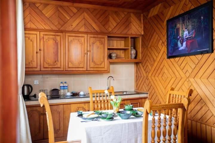 Kma Kaytumadi Hotel Taungoo Exteriör bild