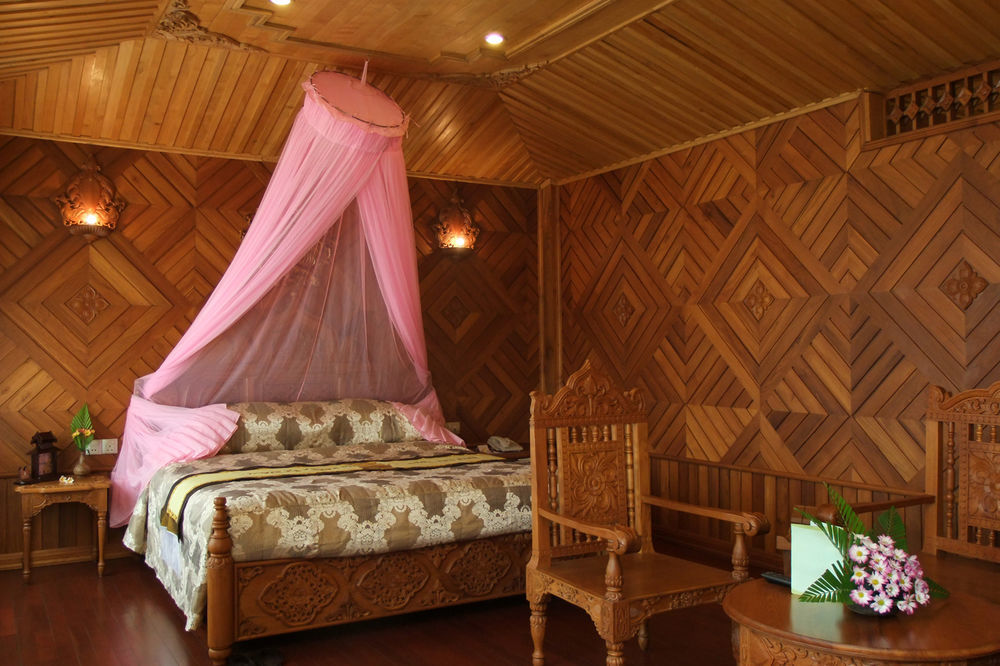 Kma Kaytumadi Hotel Taungoo Exteriör bild