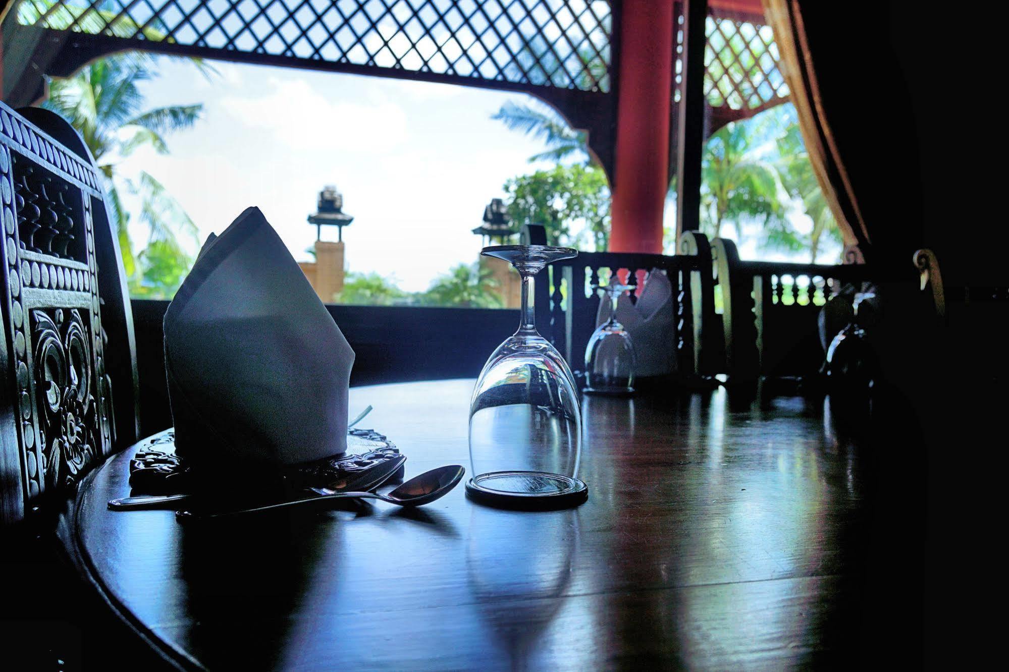 Kma Kaytumadi Hotel Taungoo Exteriör bild